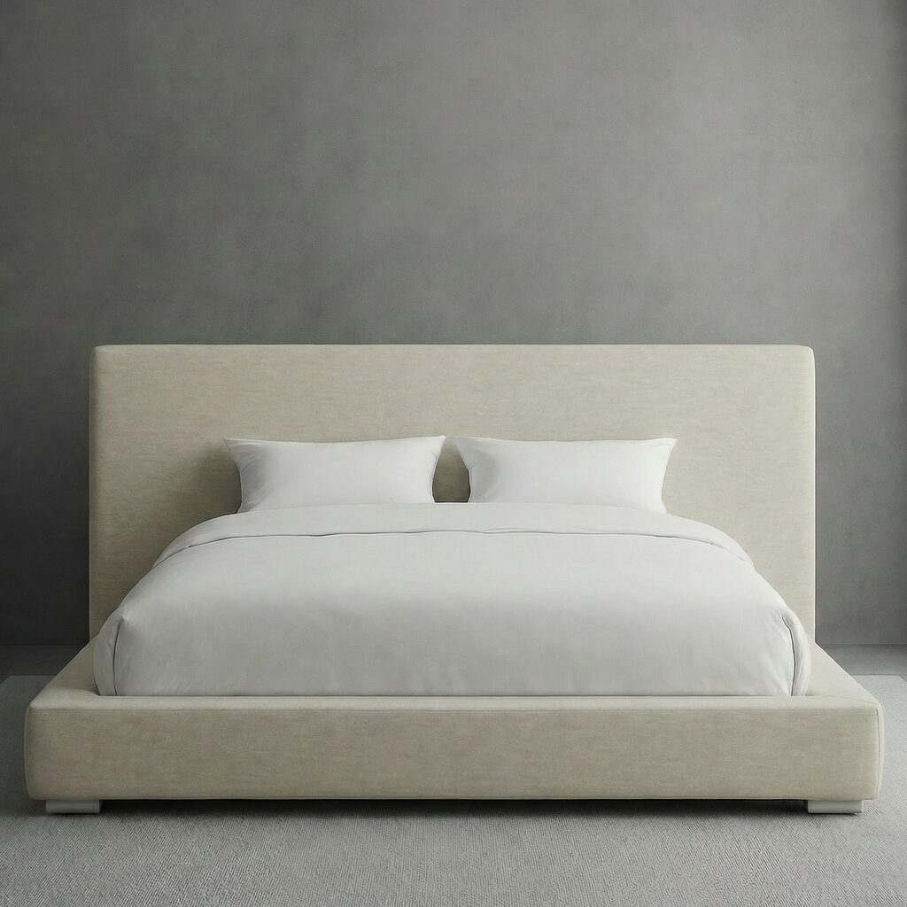 Skye Geneva Ivory